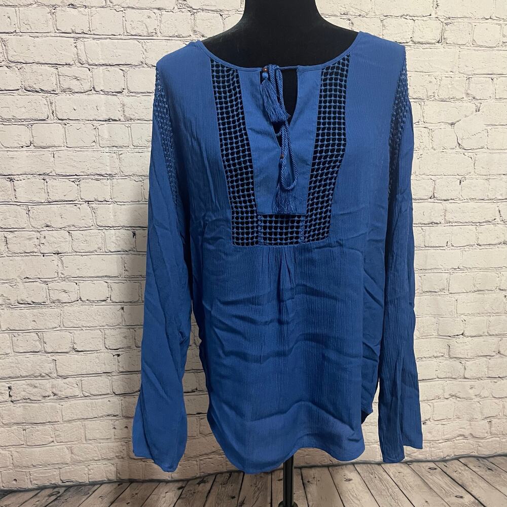 Joseph A. long sleeve boho blouse size XL extra large blue detailed tie front